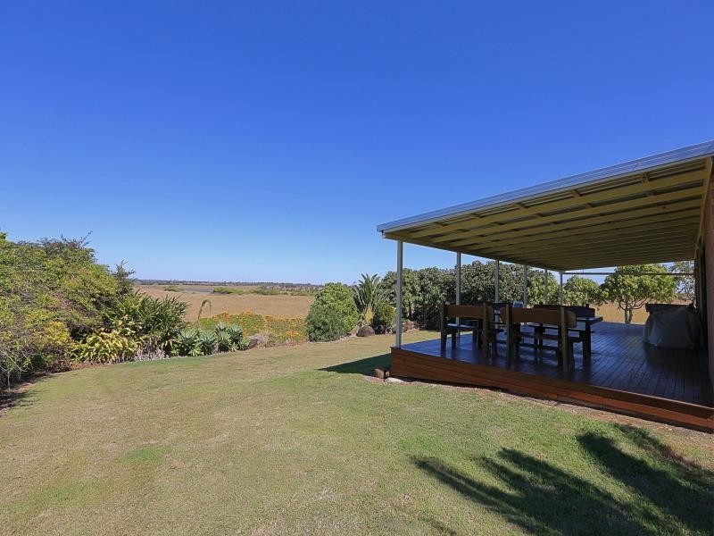 1154 Elliott Heads rd, Woongarra QLD 4670