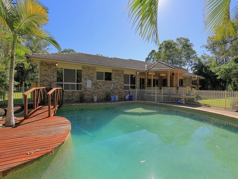 22 Cockatoo Crescent, Gooburrum QLD 4670