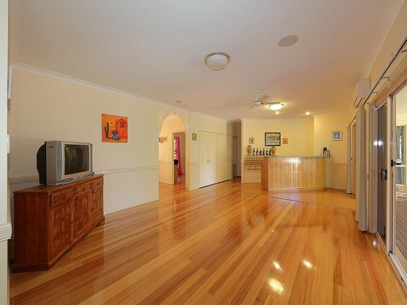 22 Cockatoo Crescent, Gooburrum QLD 4670