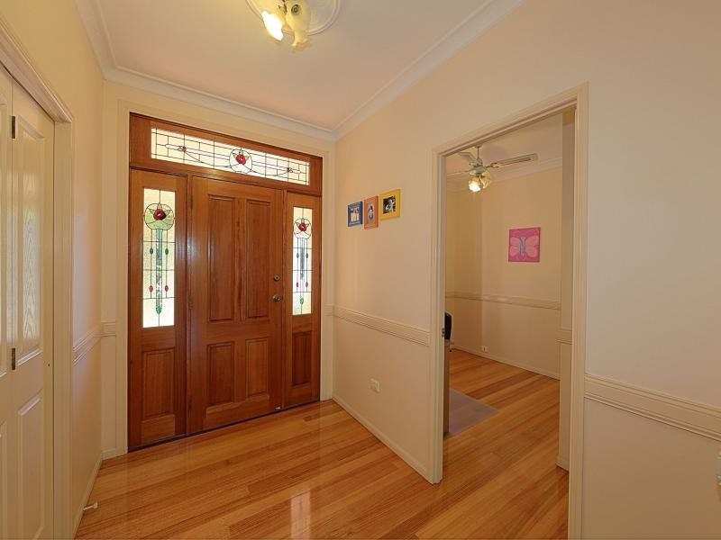 22 Cockatoo Crescent, Gooburrum QLD 4670