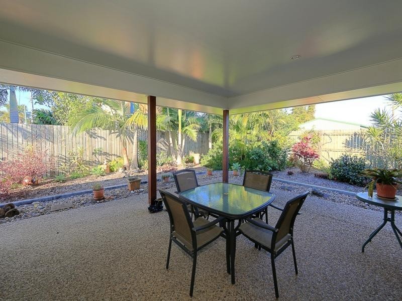 18 Marian Street, Coral Cove QLD 4670