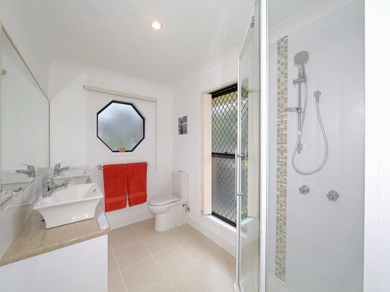 7 Clare Court, Innes Park QLD 4670