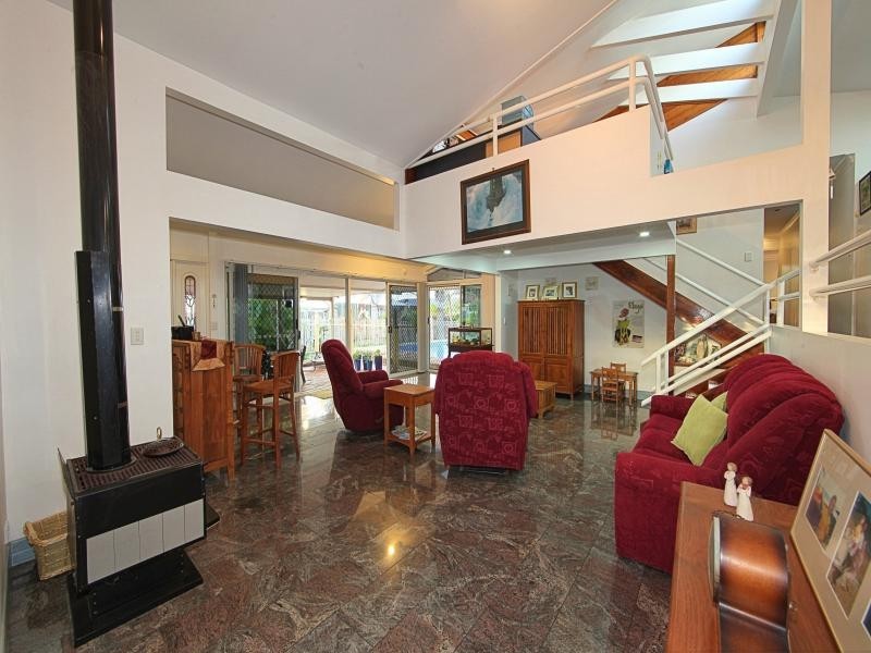 155 Hughes Road, Bargara QLD 4670