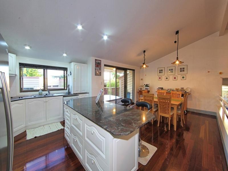 155 Hughes Road, Bargara QLD 4670