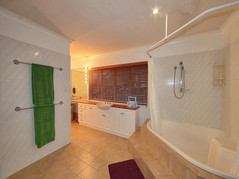 155 Hughes Road, Bargara QLD 4670