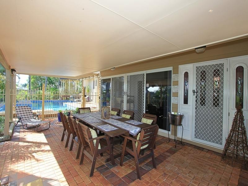 155 Hughes Road, Bargara QLD 4670