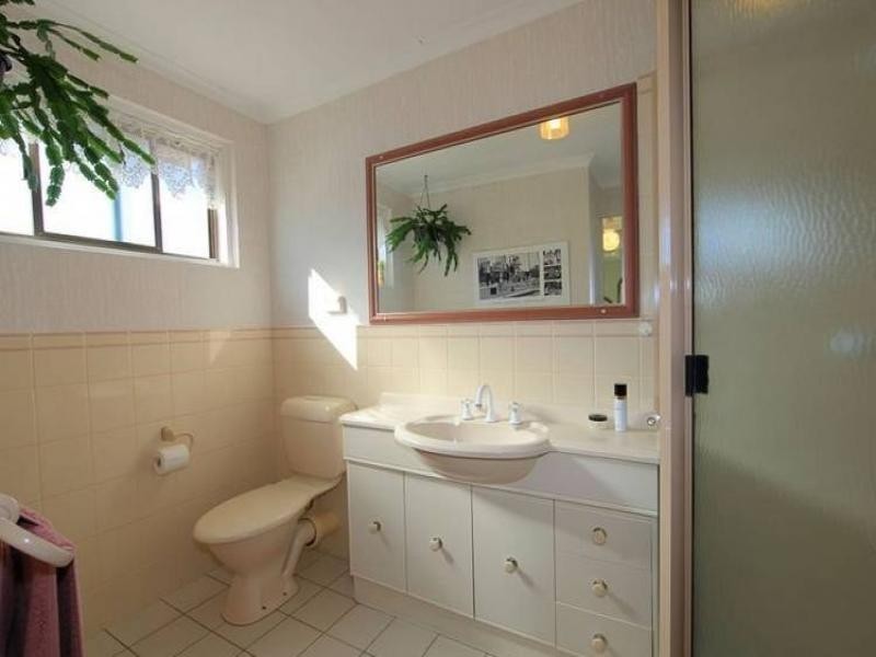 5/3 Miller st, Bargara QLD 4670