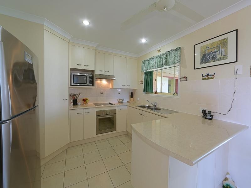 5 Explorers Way, Bargara QLD 4670
