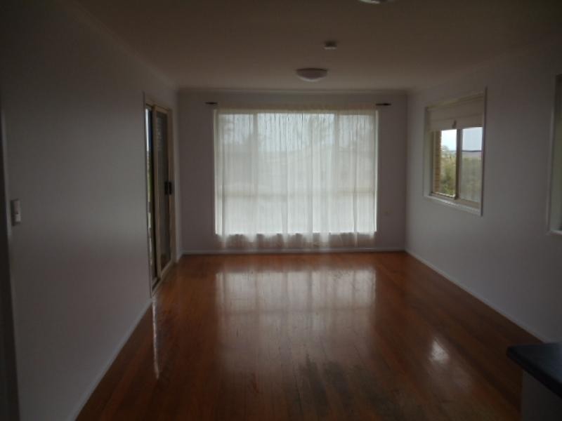 1A Bayview Tce, Qunaba QLD 4670