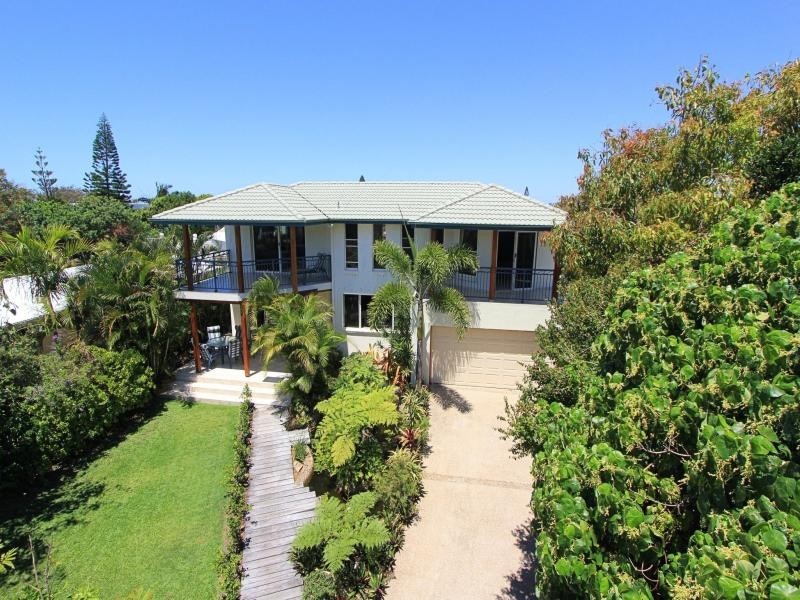 7 Bussey Street, Bargara QLD 4670