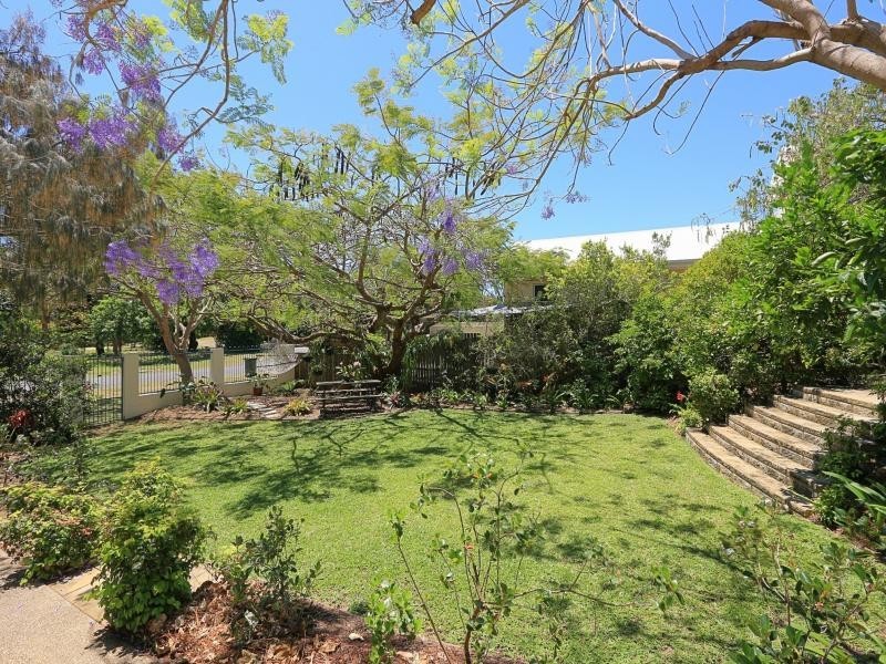 7 Bussey Street, Bargara QLD 4670