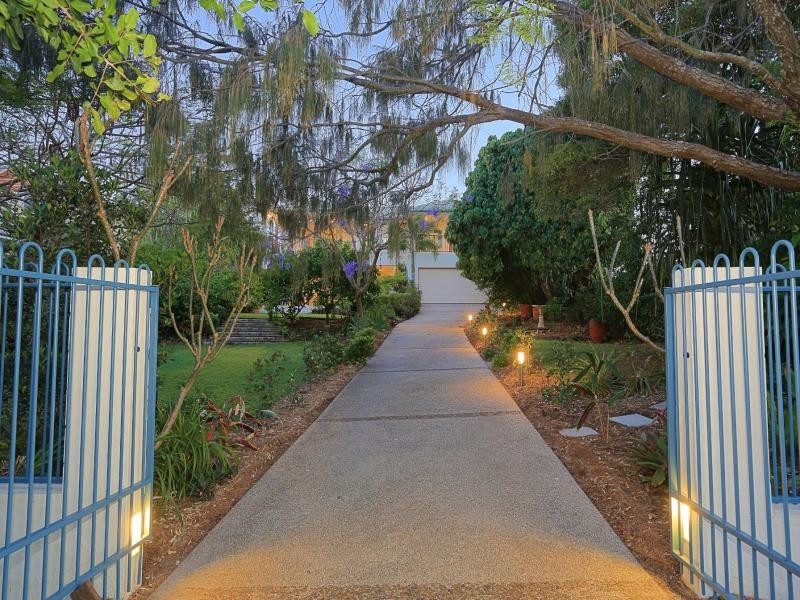 7 Bussey Street, Bargara QLD 4670