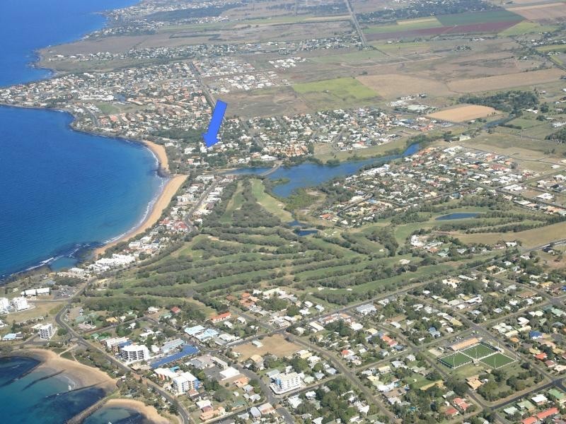 7 Bussey Street, Bargara QLD 4670