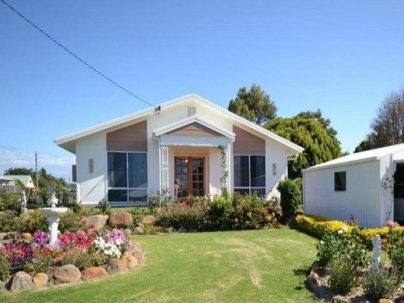 5 Magnolia ct, Innes Park QLD 4670