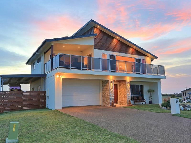 31 Emperor Drive, Elliott Heads QLD 4670