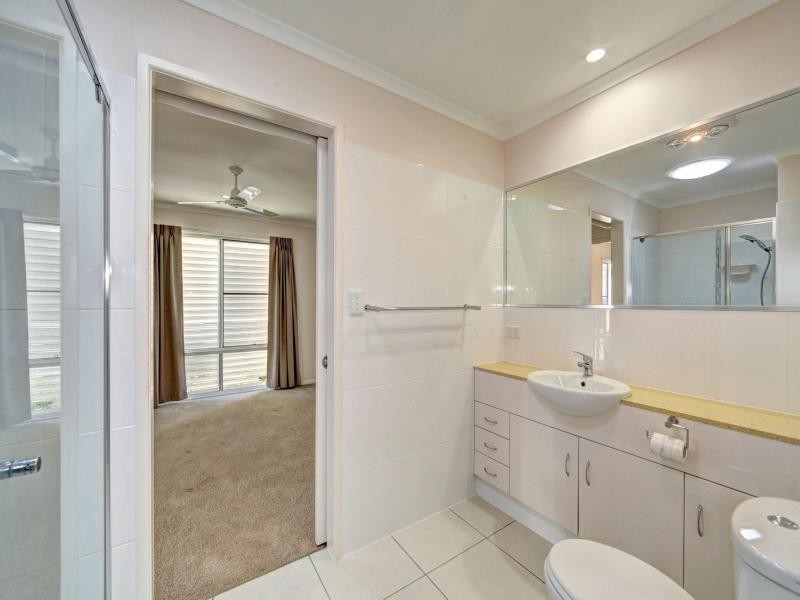 192/39 Wearing Rd Palm Lake Resort, Bargara QLD 4670