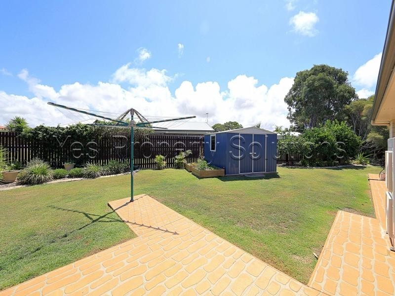 1 Meleisha Place, Coral Cove QLD 4670