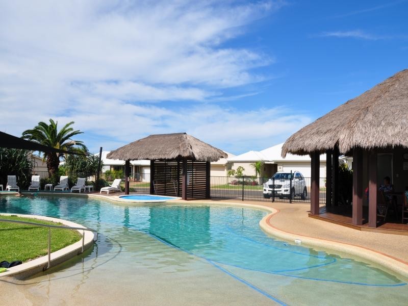 112/39 Wearing rd Palm Lake Resort, Bargara QLD 4670