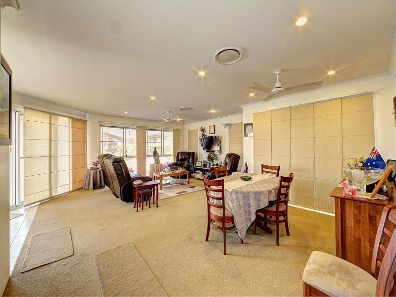 112/39 Wearing rd Palm Lake Resort, Bargara QLD 4670