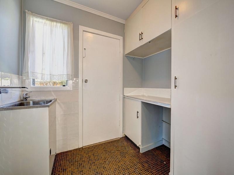 124 Elliott Heads Rd, Avenell Heights QLD 4670