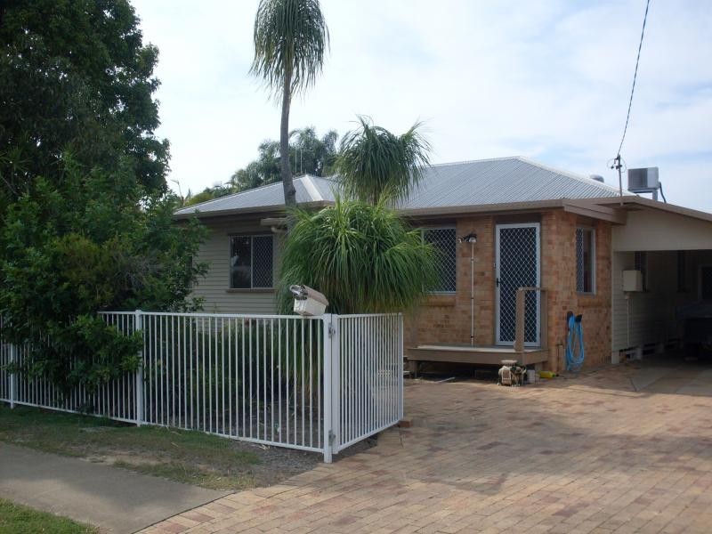 21 Svensson Street, Svensson Heights QLD 4670