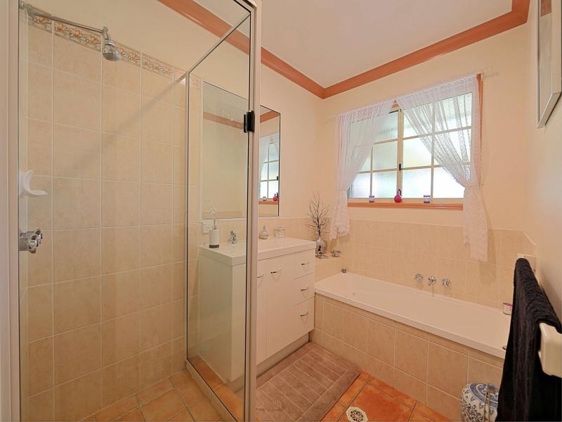 152 Moodies Road, Bargara QLD 4670