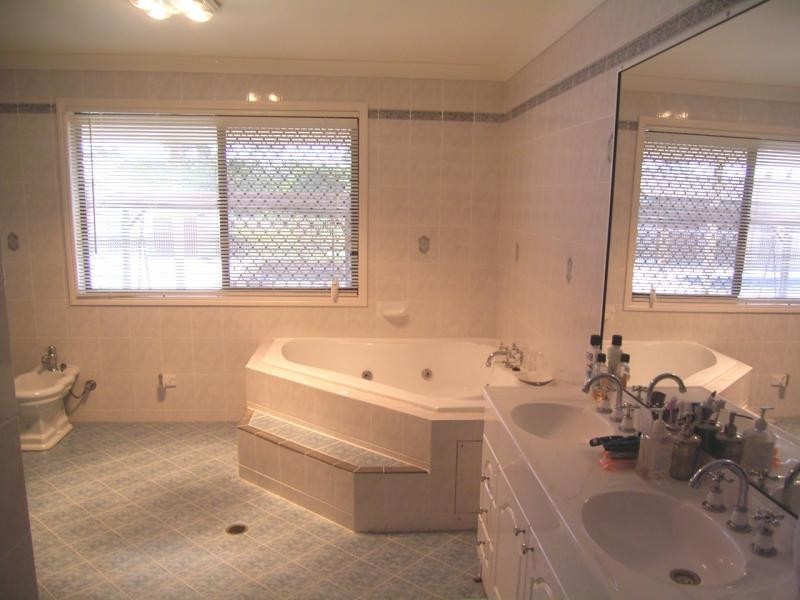 7 Gum Tree Court, Coonarr QLD 4670