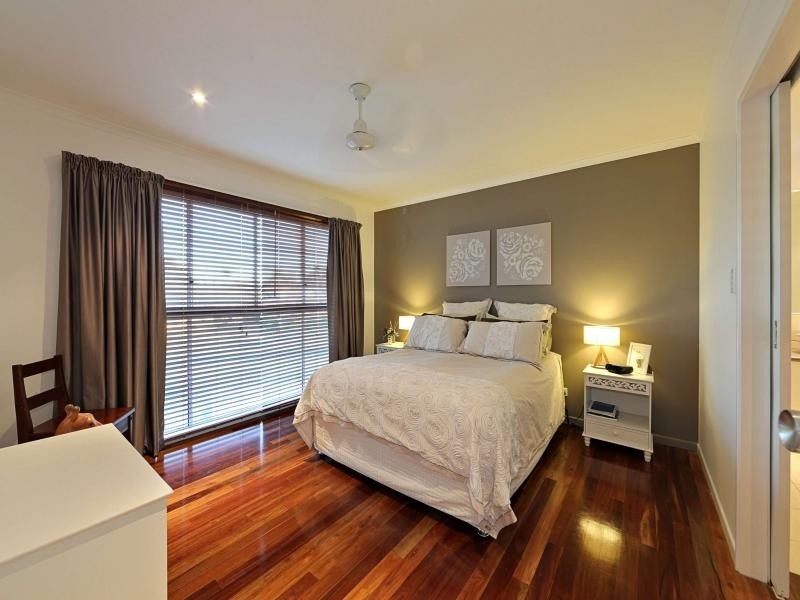 20 Bathurst Street, Elliott Heads QLD 4670