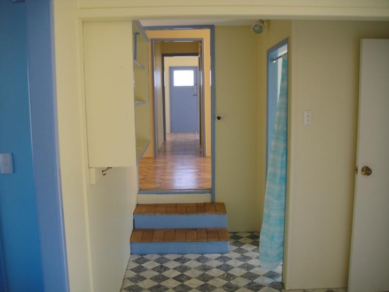 7 Bathurst st, Elliott Heads QLD 4670