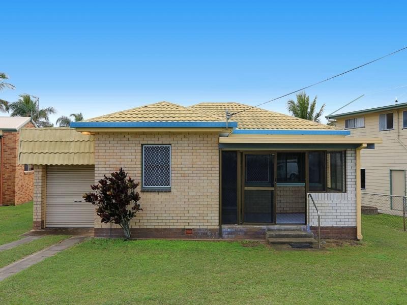 8 Lihs  St, Elliott Heads QLD 4670