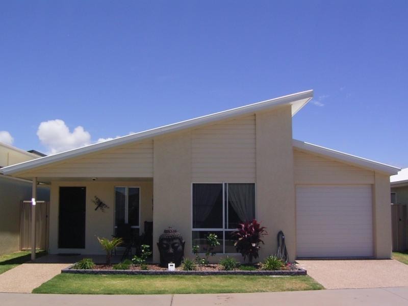 63/39 Wearing rd Palm Lakes Resort, Bargara QLD 4670