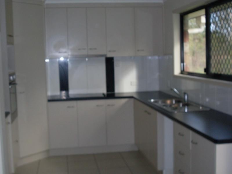 12 Starkey Street, Avondale QLD 4670