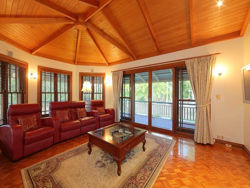 36 Evergreen Drive, Branyan QLD 4670
