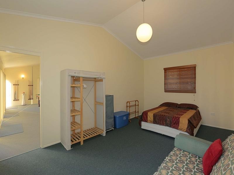 36 Evergreen Drive, Branyan QLD 4670