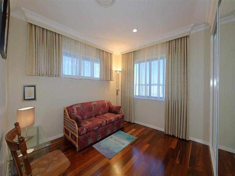 16 Avalon St, Burnett Heads QLD 4670