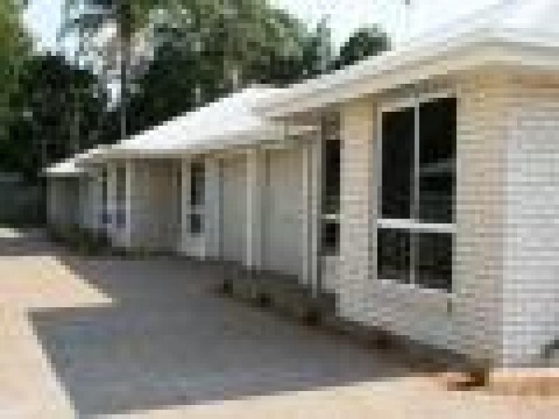 1 to 4/49 Crofton, Bundaberg West QLD 4670