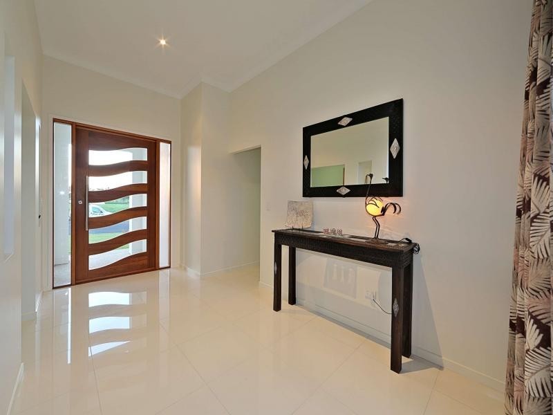 232 Barolin Esplanade, Coral Cove QLD 4670