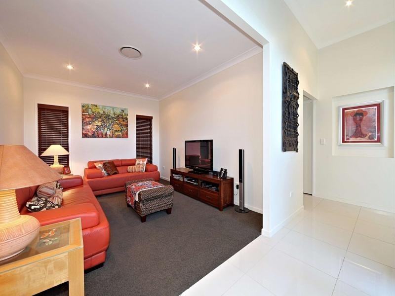 232 Barolin Esplanade, Coral Cove QLD 4670