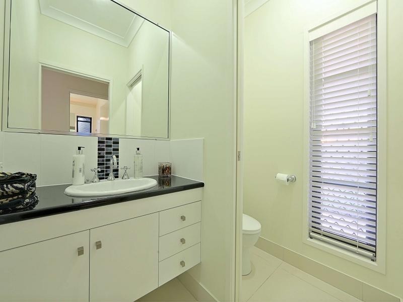 232 Barolin Esplanade, Coral Cove QLD 4670