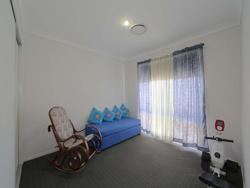 7 Belmonte Drive, Coral Cove QLD 4670