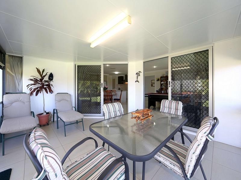 7 Belmonte Drive, Coral Cove QLD 4670