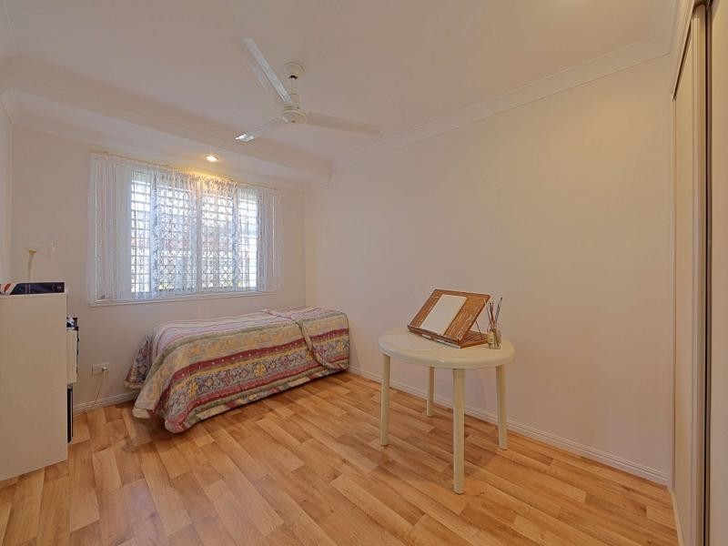 11 Belmonte Drive, Coral Cove QLD 4670