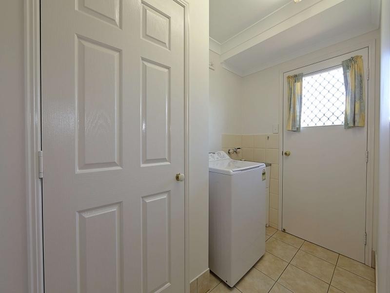 11 Belmonte Drive, Coral Cove QLD 4670