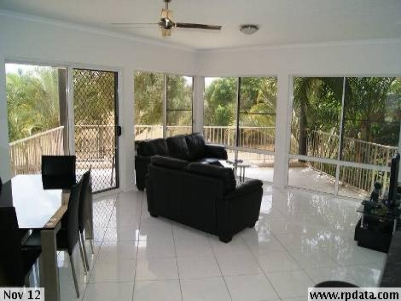 4/150  Sylvan Drive, Moore Park Beach QLD 4670