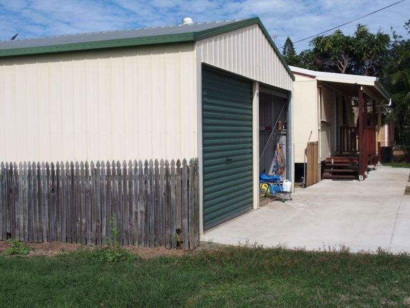 43 Bathurst Street, Elliott Heads QLD 4670