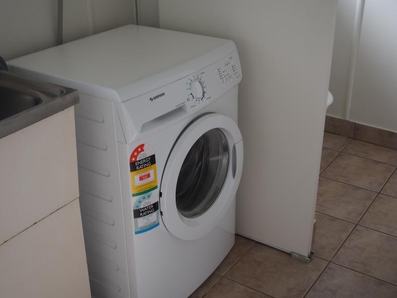 43 Bathurst Street, Elliott Heads QLD 4670