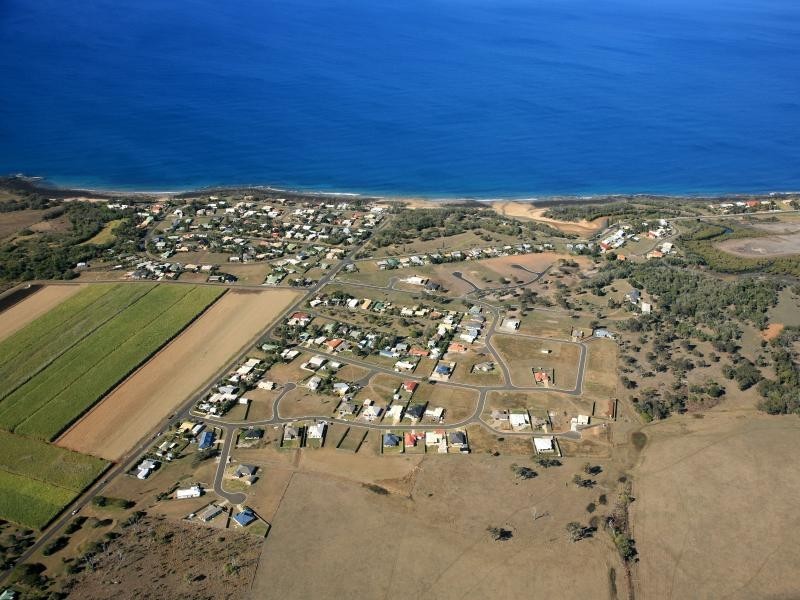 19 Amaroo Cr, Innes Park QLD 4670