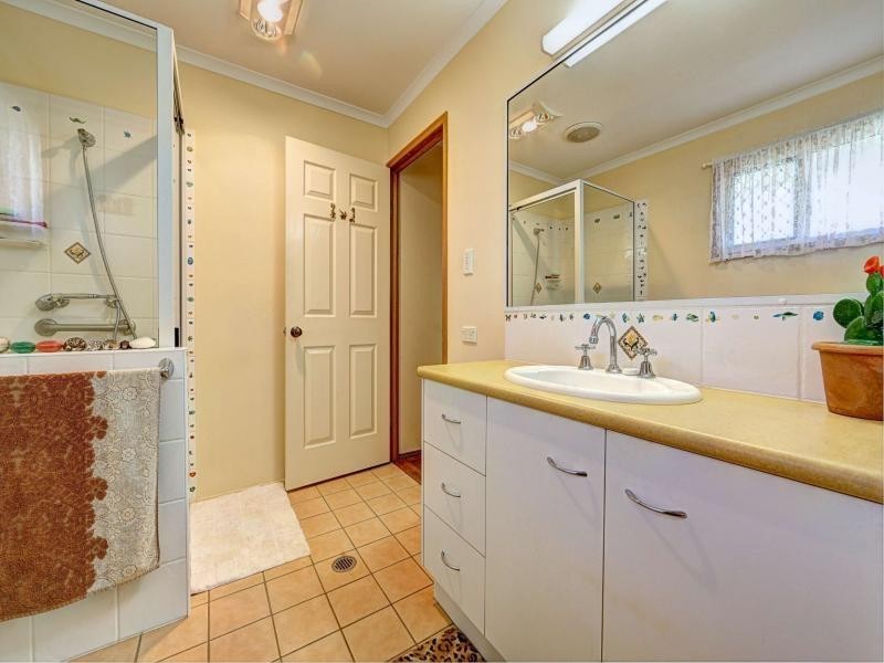 27 / 20 Vasey Street, Avenell Heights QLD 4670