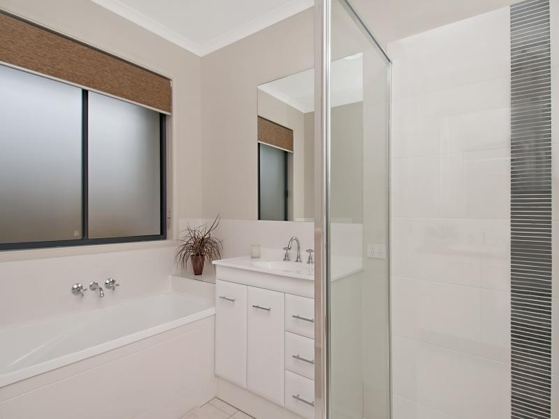 20 Woodland Drive, Gympie QLD 4570