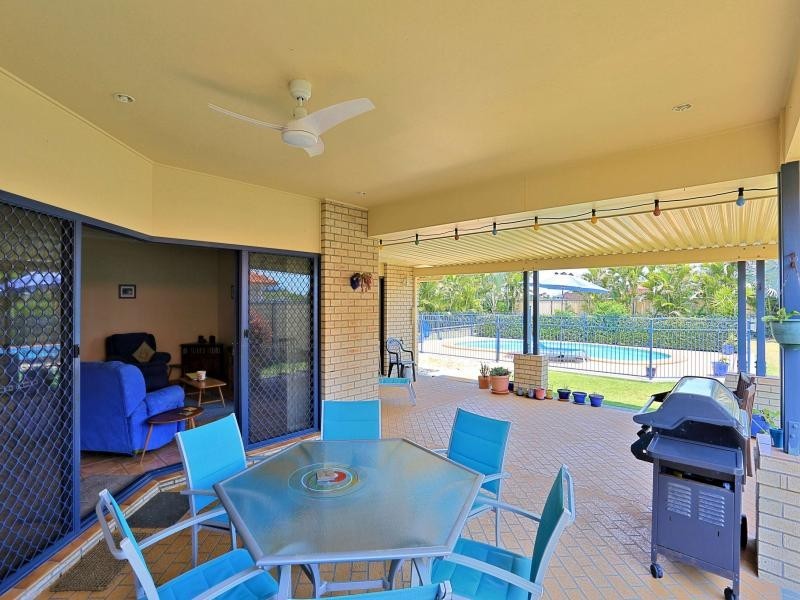 191 Barolin Esplanade, Coral Cove QLD 4670